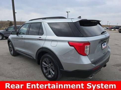 Certified 2023 Ford Explorer XLT w/ Equipment Group 202A image 3