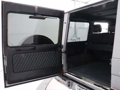 Used 2017 Mercedes-Benz G 63 AMG 4MATIC image 33