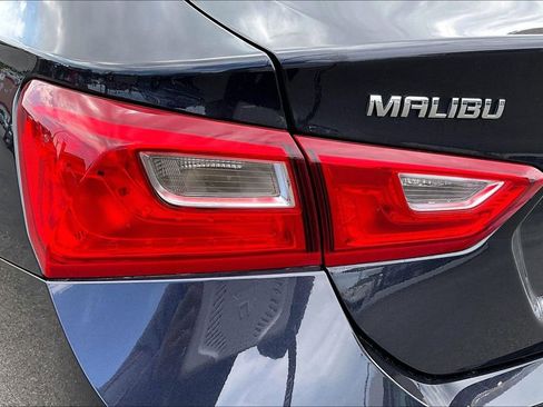Used 2023 Chevrolet Malibu LT FWD image 29