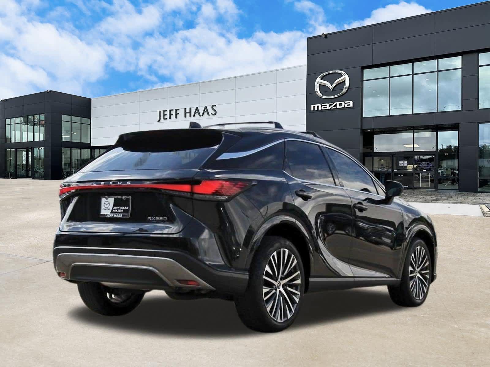 Used 2024 Lexus RX 350 Premium Plus FWD image 3