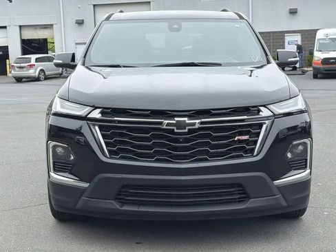 Used 2023 Chevrolet Traverse RS FWD image 15