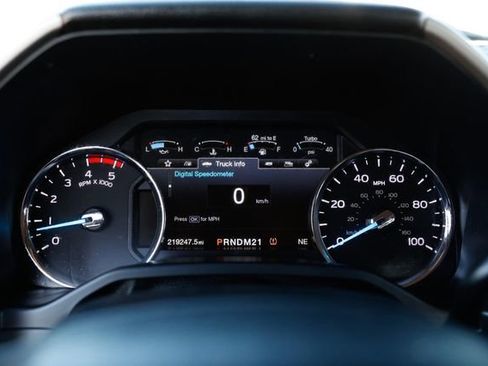 Used 2017 Ford F250 Lariat w/ Lariat Ultimate Package image 32