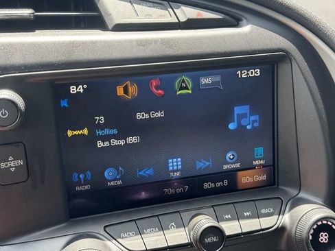 Used 2016 Chevrolet Corvette Stingray Coupe RWD image 19