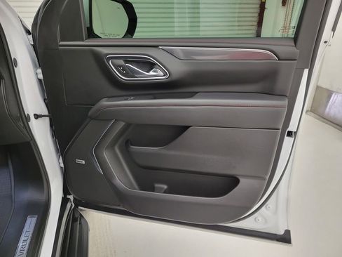 Used 2024 Chevrolet Tahoe RST w/ Luxury Package image 44