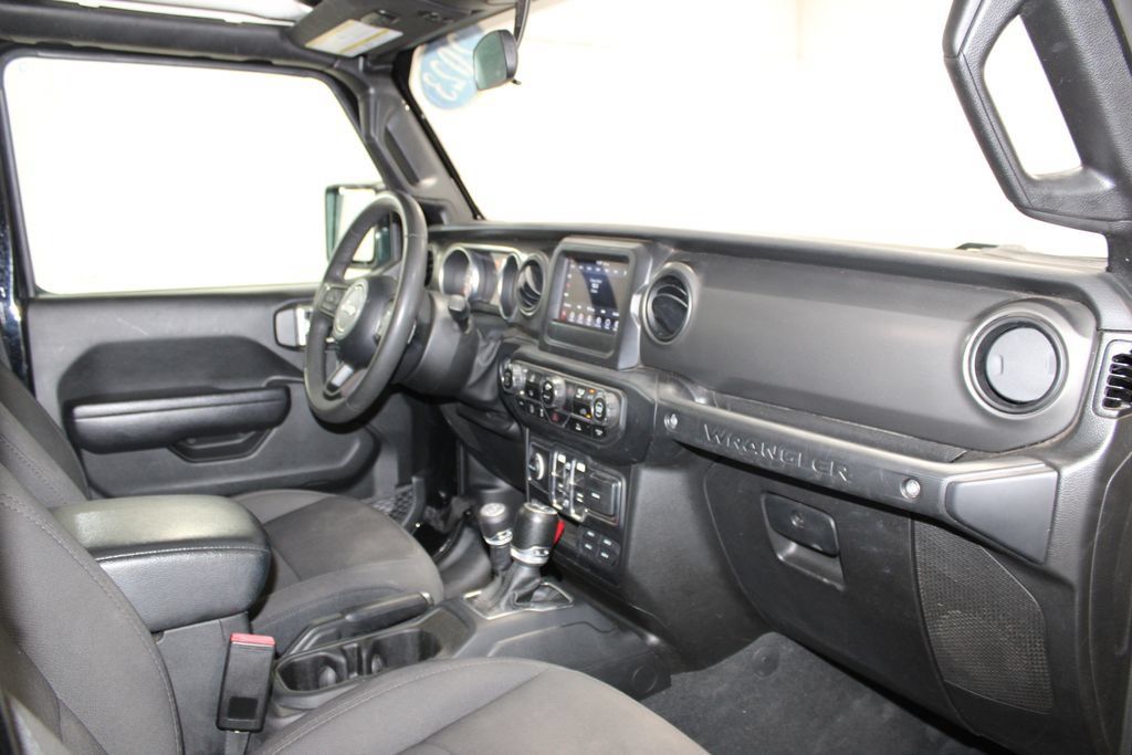 Used 2023 Jeep Wrangler Unlimited Sport AWD/4WD image 23
