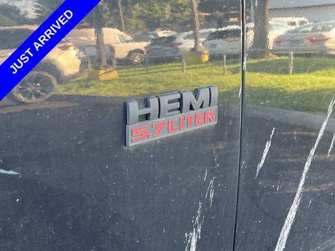 Used 2016 RAM 1500 Big Horn AWD/4WD image 9