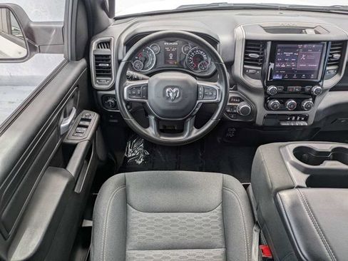 Certified 2025 RAM 1500 Tradesman w/ Night Edition AWD/4WD image 15