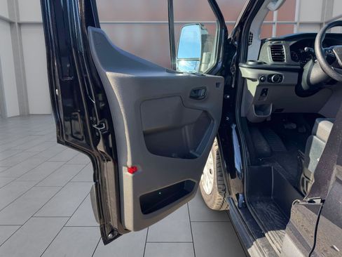 Used 2023 Ford Transit 350 XLT image 22