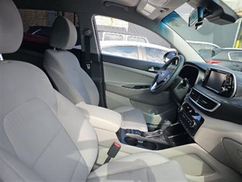 Used 2019 Hyundai Tucson Value FWD image 14