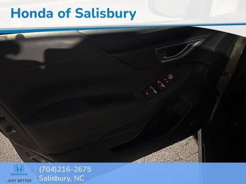 Used 2020 Subaru Forester Limited image 9