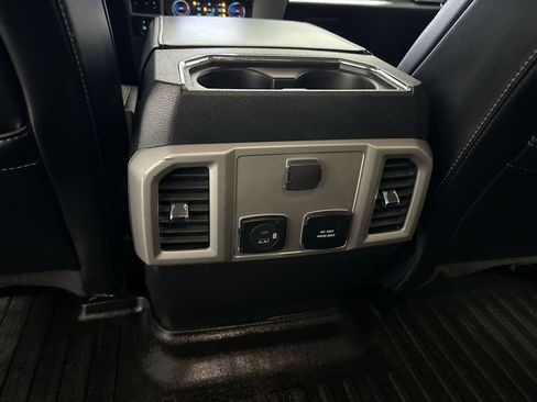 Used 2020 Ford F250 Lariat w/ Lariat Value Package AWD/4WD image 22