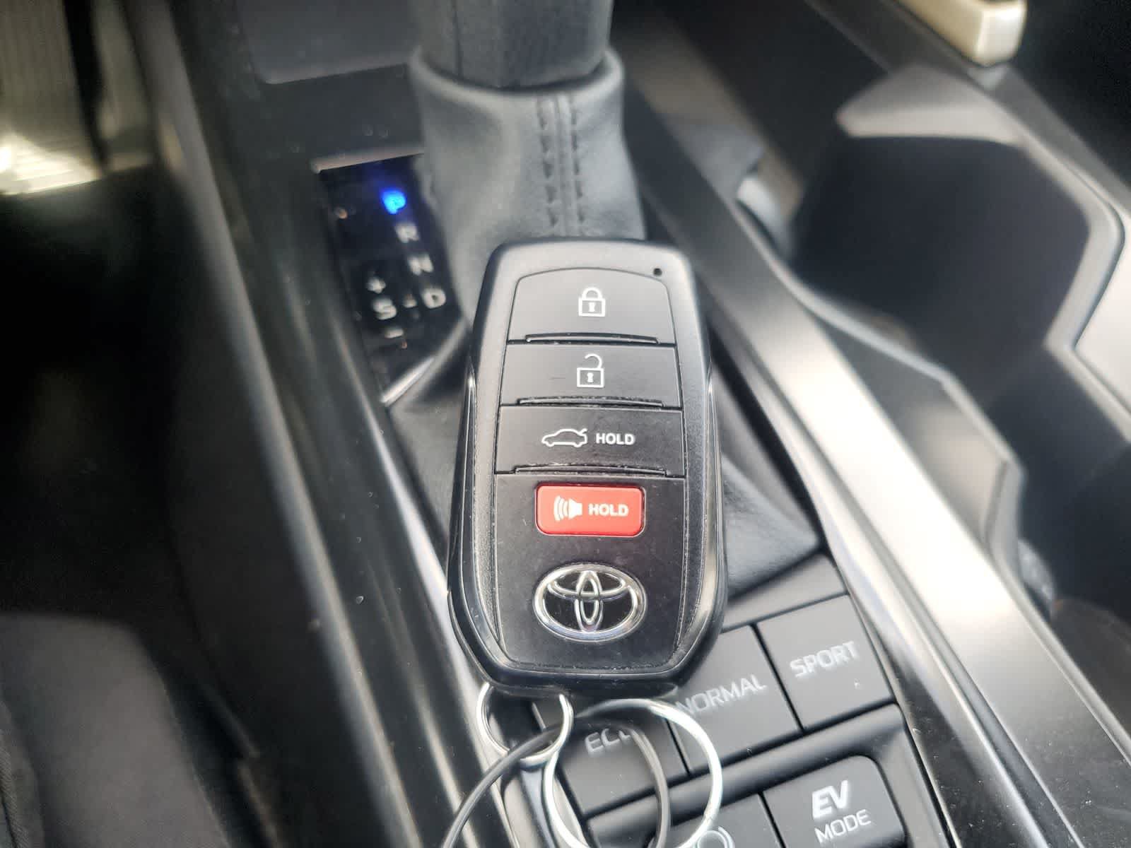 Used 2026 Toyota Camry LE w/ Convenience Package FWD image 26