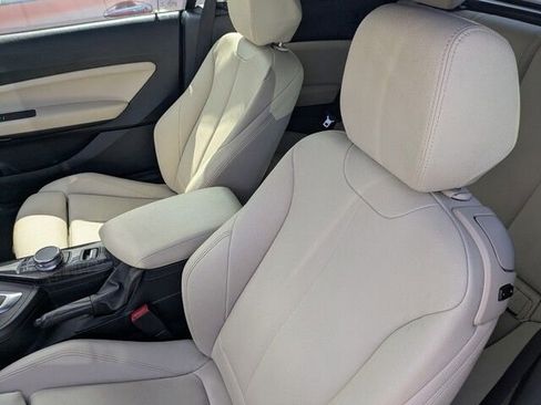 Used 2020 BMW 230i Convertible w/ M Sport Package image 14