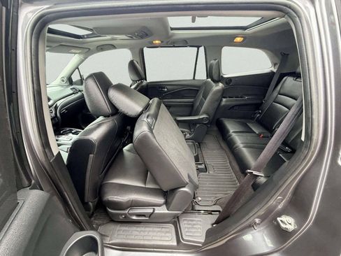 Used 2017 Honda Pilot Elite image 26