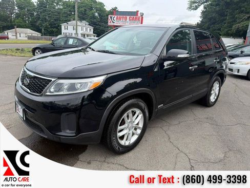Used 2014 Kia Sorento LX AWD/4WD image 3