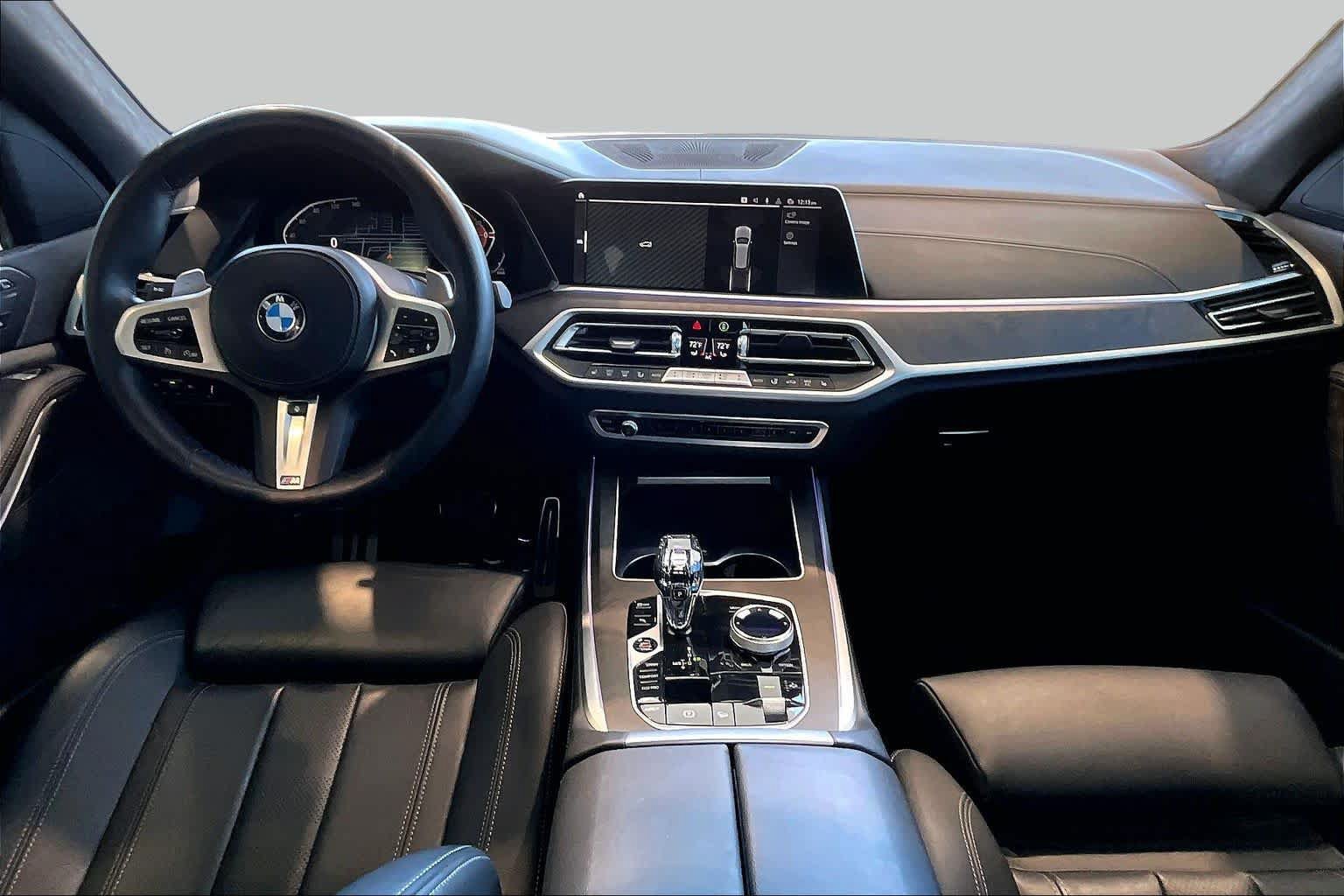 Used 2022 BMW X7 xDrive40i w/ M Sport Package AWD/4WD image 15