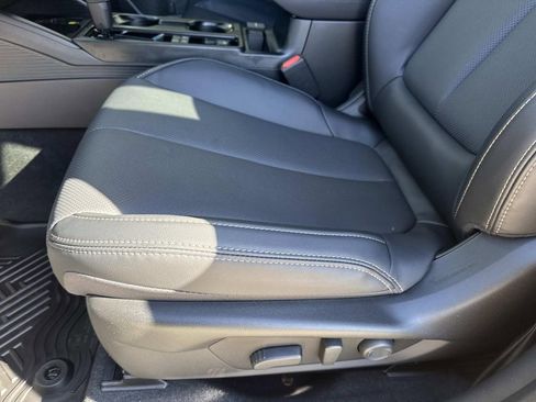 New 2026 Subaru Outback Limited w/ Premium/Limited Package 2 AWD/4WD image 12