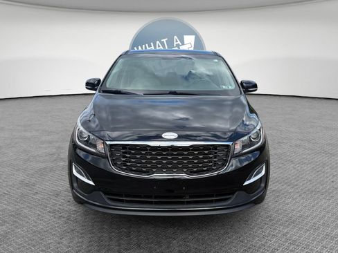Used 2019 Kia Sedona LX FWD image 9