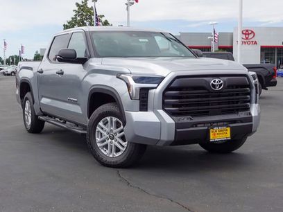 New 2026 Toyota Tundra SR5