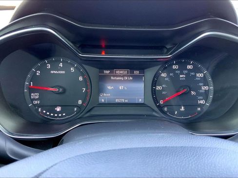 Used 2021 Chevrolet TrailBlazer LT w/ Convenience Package image 12