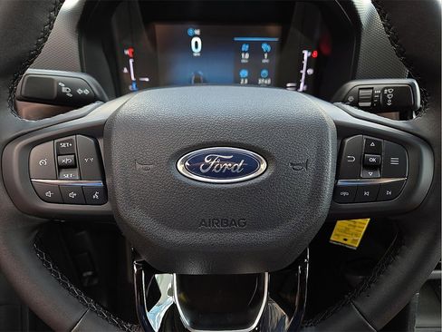 New 2025 Ford Ranger XLT w/ Equipment Group 301A High image 19