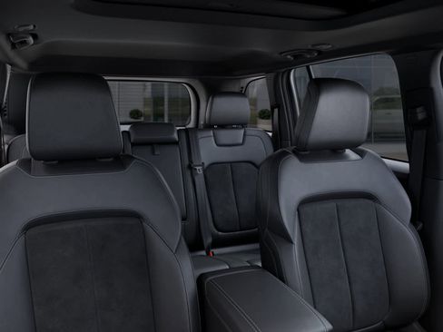 New 2026 Jeep Grand Cherokee Altitude image 26