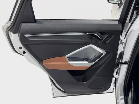 Used 2021 Audi Q3 2.0T Premium w/ Convenience Package image 20