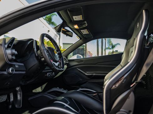 Used 2017 Ferrari 488 GTB image 26