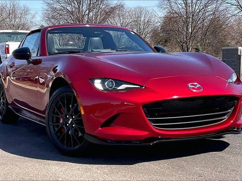 Certified 2025 MAZDA MX-5 Miata RF Club RWD image 30