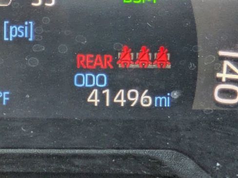 Used 2024 Toyota RAV4 XLE image 29