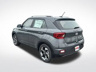 New 2026 Hyundai Venue SEL FWD video 3