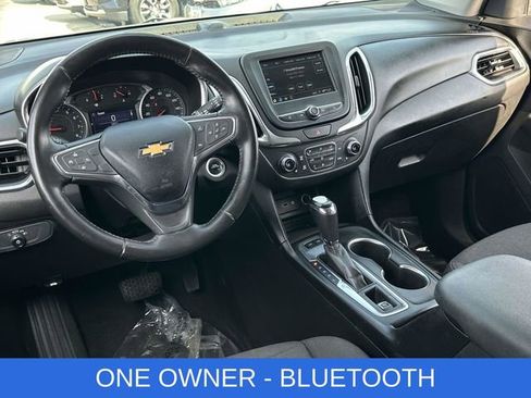 Used 2019 Chevrolet Equinox LT image 2