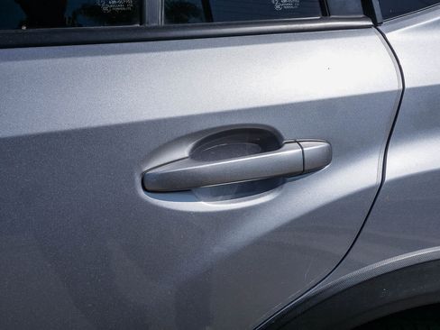 Used 2017 Subaru Crosstrek 2.0i Limited AWD/4WD image 9
