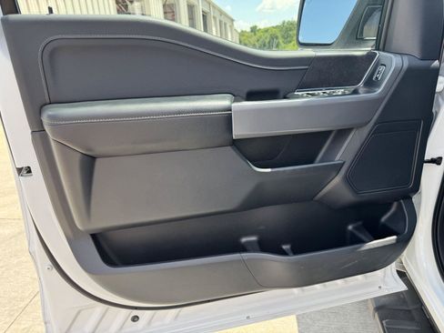 Used 2025 Ford F150 XLT w/ Equipment Group 302A MID AWD/4WD image 17