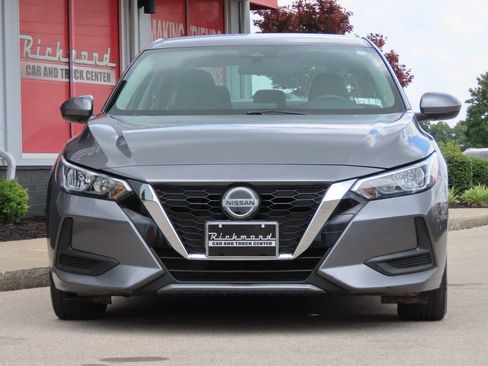 Used 2023 Nissan Sentra SV FWD image 6