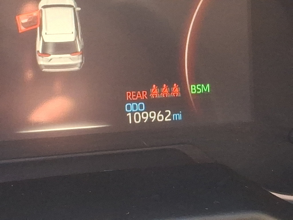 Used 2024 Toyota RAV4 XLE AWD/4WD image 20