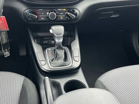 Certified 2022 Kia Soul LX w/ Technology Package image 12