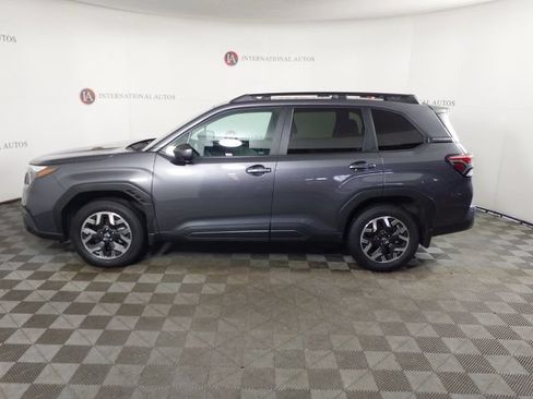 Used 2026 Subaru Forester Premium AWD/4WD image 8