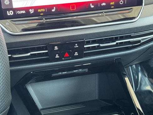 New 2025 Volkswagen GTI SE image 20