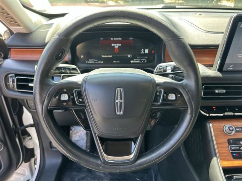 Used 2020 Lincoln Aviator Reserve w/ Equipment Group 201A image 15