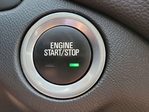 Certified 2023 Chevrolet Equinox LT AWD/4WD image 22