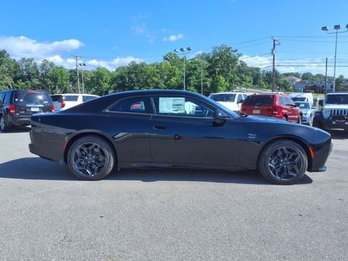 New 2025 Dodge Charger R/T w/ Quick Order Package 25M R/T image 3