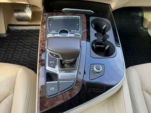 Used 2017 Audi Q7 2.0T Premium Plus image 25