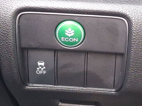 Used 2016 Honda Accord Sport image 24