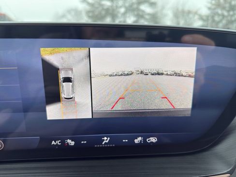 New 2025 Buick Envision Sport Touring image 11