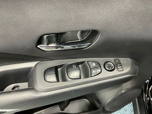 Used 2024 Nissan Kicks SV FWD image 26