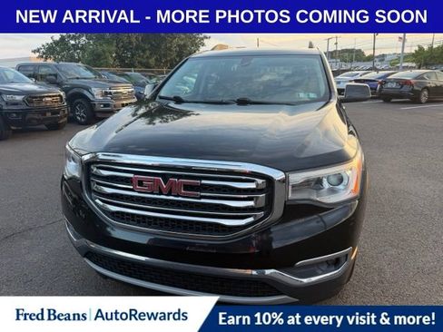 Used 2019 GMC Acadia SLT w/ LPO, Floor Liner Package AWD/4WD image 2