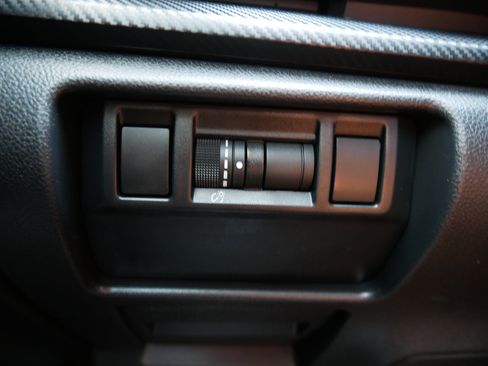 Certified 2024 Subaru Crosstrek 2.0i Premium AWD/4WD image 26