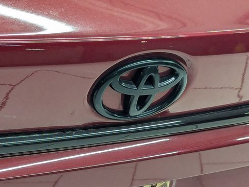 Used 2022 Toyota Corolla LE image 27