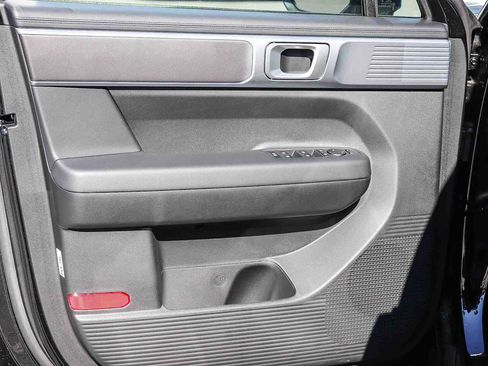 New 2026 Hyundai Santa Fe SE image 21